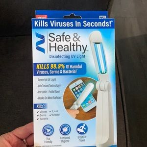 Disinfecting UV Light 🦠